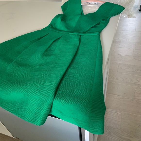 Dress - Picture 1 of 3